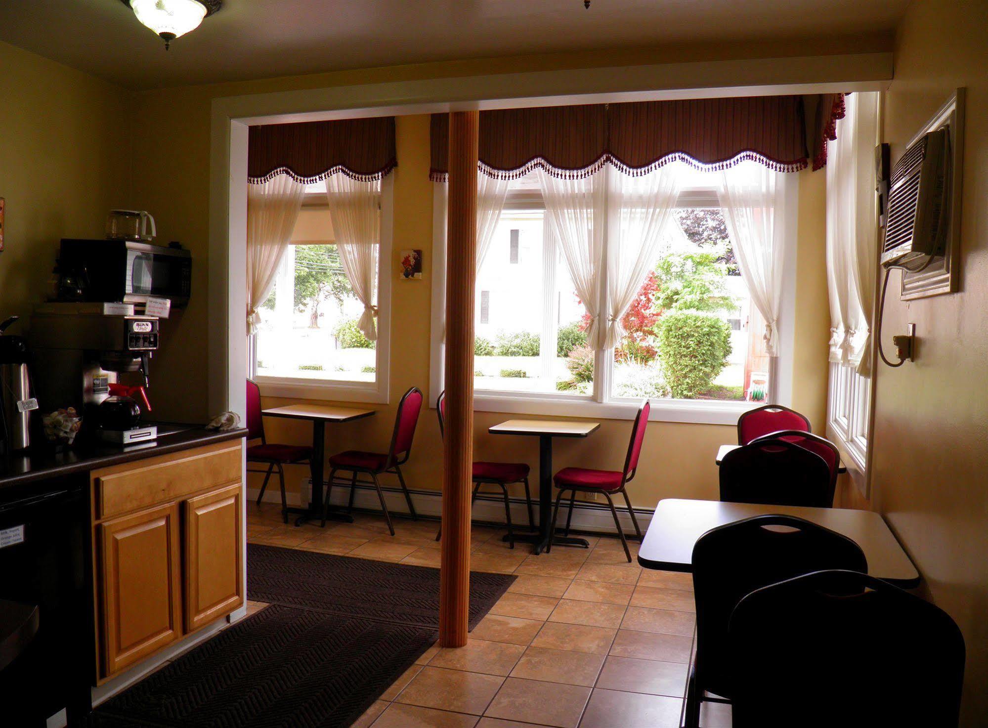 Travelers Inn Brunswick Buitenkant foto
